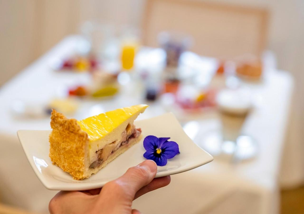 Boutique Hotel Hauser เวลส์ ภายนอก รูปภาพ